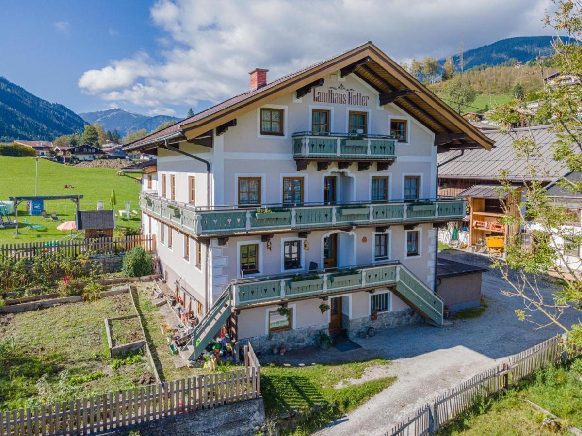 Landhaus Hotter 26 Neukirchen am Grossvenediger Luaran gambar